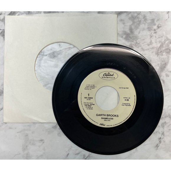 Garth Brooks Shameless / Against the Grain 45 Country Capitol Nashville 44800 - Picture 3 of 4